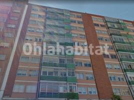 Piso, 71 m², cerca de bus y tren