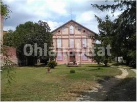 Houses (detached house), 920 m², near bus and train