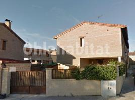 Houses (terraced house), 126 m², near bus and train, almost new, Calle CAÑO VIEJO