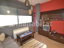 Flat, 73 m², near bus and train, Calle Mercadal