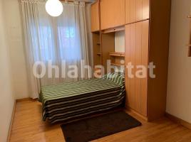 Piso, 102 m², cerca de bus y tren