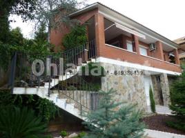 Casa (chalet / torre), 260 m²