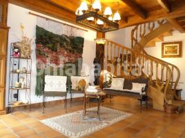 Houses (country house), 178 m², Calle del Fossar