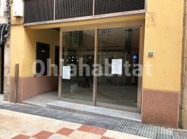 For rent business premises, 140 m², Calle de Santa Maria