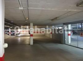 Parking, 11 m², almost new, Calle Enric Granados, 4