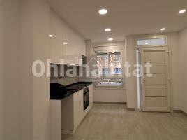 New home - Flat in, 92 m², near bus and train
