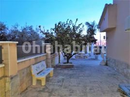 Houses (villa / tower), 209 m², almost new