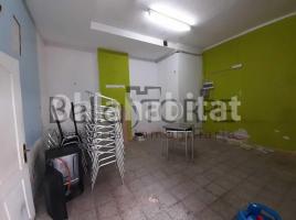 For rent business premises, 48 m², Calle Arus