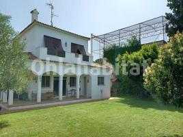 Houses (villa / tower), 173 m², almost new, Calle Moreres
