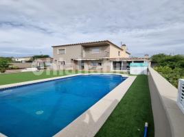 New home - Houses in, 196 m², new