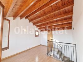 Houses (terraced house), 210 m², almost new, Calle de l'Institut