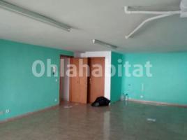 Office, 50 m², near bus and train, Calle Escoles, 8