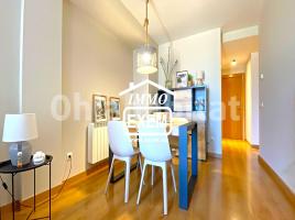 Flat, 121 m², almost new