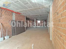 Local comercial, 223 m², seminuevo, Avenida Brañas