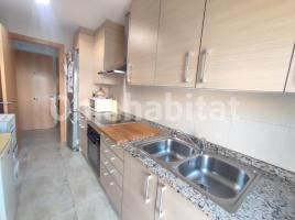 Flat, 120 m², almost new
