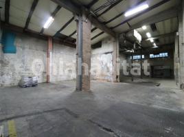 Nave industrial, 323 m²
