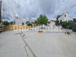Houses (villa / tower), 128 m², almost new
