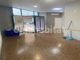 For rent business premises, 60 m², Calle Lleida