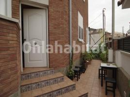 Houses (terraced house), 115 m², almost new