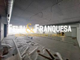 Business premises, 820 m², El Coll