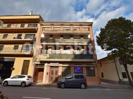Piso, 119 m², cerca de bus y tren, Calle del Bisbe Font Andreu, 26