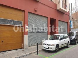 For rent business premises, 395 m², Calle de Pere III, 7