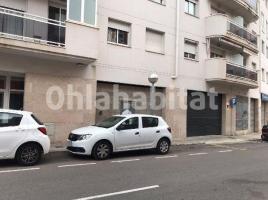 Business premises, 314 m², almost new, Calle de l'Estrella