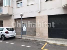 Business premises, 314 m², almost new, Calle de l'Estrella