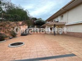 Houses (terraced house), 240 m², almost new, Calle ZONA CAN PI - URBAPOL, S/N
