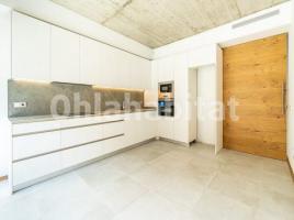 New home - Houses in, 243 m², near bus and train, new