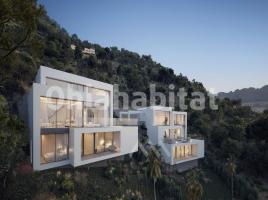 New home - Houses in, 807 m², new