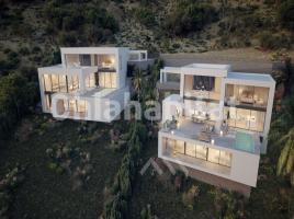Houses (villa / tower), 807 m², new