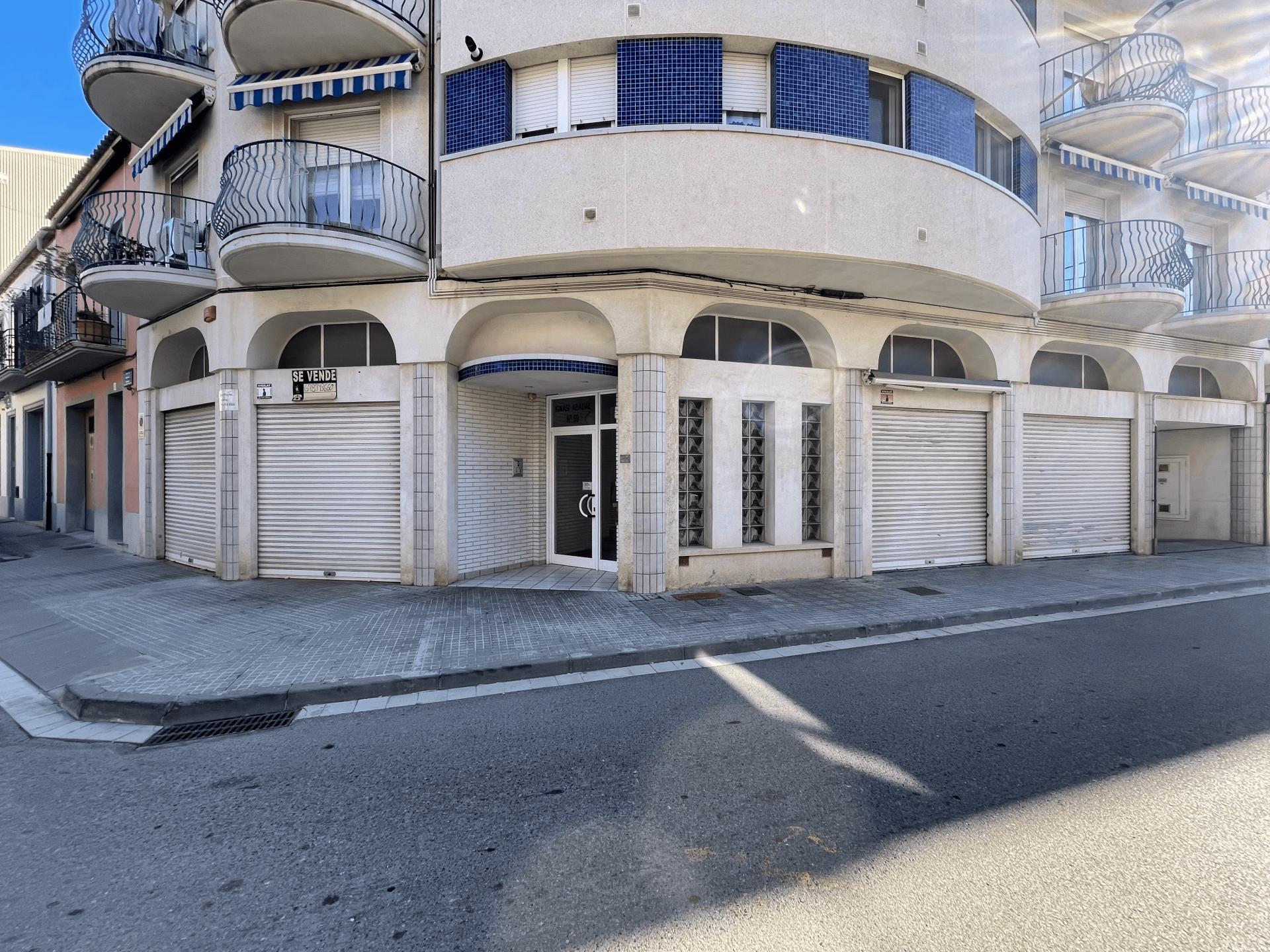 Local comercial, 230 m²