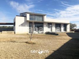 Houses (detached house), 227 m², almost new