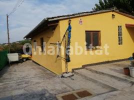 Houses (villa / tower), 103 m², near bus and train, almost new
