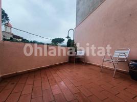 Houses (terraced house), 175 m², Calle Bausitges, 14