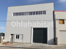 For rent industrial, 887 m², almost new, Calle Llevant, 42