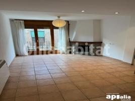 Flat, 50 m², almost new