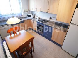 Flat, 113 m², almost new
