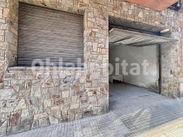 Business premises, 133 m², near bus and train, Calle Maestrat, 35