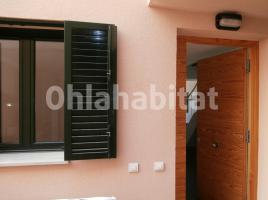 Houses (terraced house), 160 m², almost new