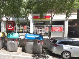 For rent business premises, 1184 m², close to bus and metro, Calle de Rocafort, 244