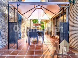 Houses (detached house), 381 m², Zona