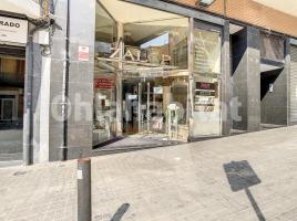 For rent otro, 209 m², near bus and train, Calle de Vallparda, 64