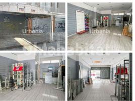 Business premises, 45 m², Zona