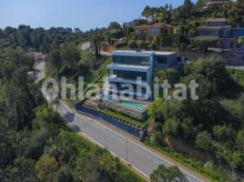 Casa (xalet / torre), 516 m², nou