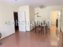 Flat, 143 m²