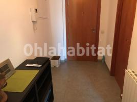 Flat, 45 m², almost new