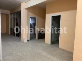 Lloguer local comercial, 169 m²