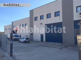 Nave industrial, 810 m²